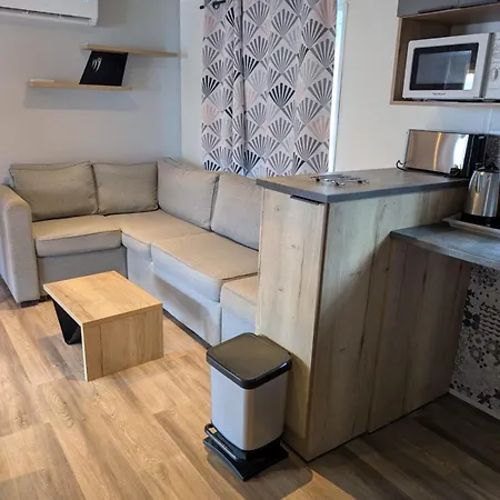 Mobilhome 3 Vue Sur L'etang 卡内
